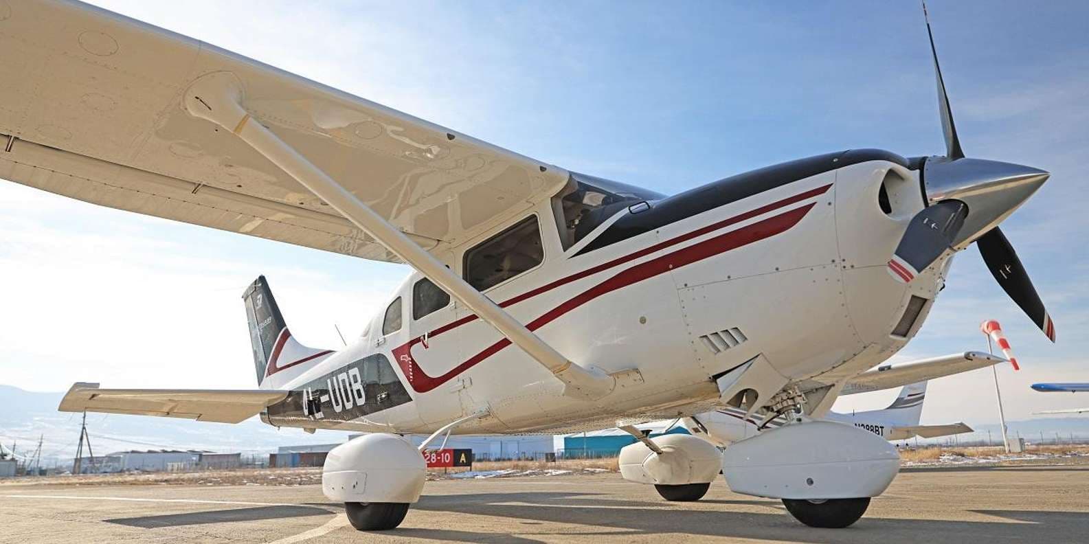 Tbilisi: Private Scenic Flight with Hotel Transfer