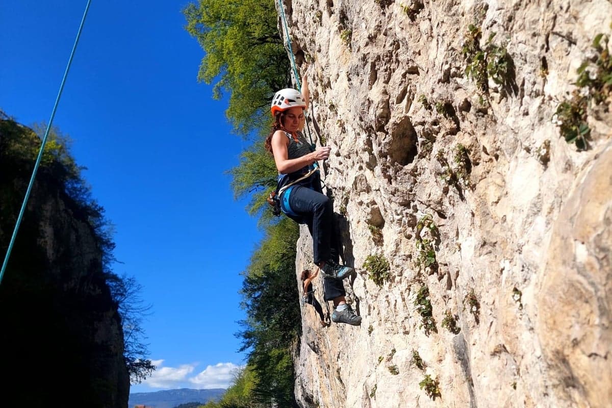 From Tbilisi: 2-Day Rock Climbing Adventure in Mestia